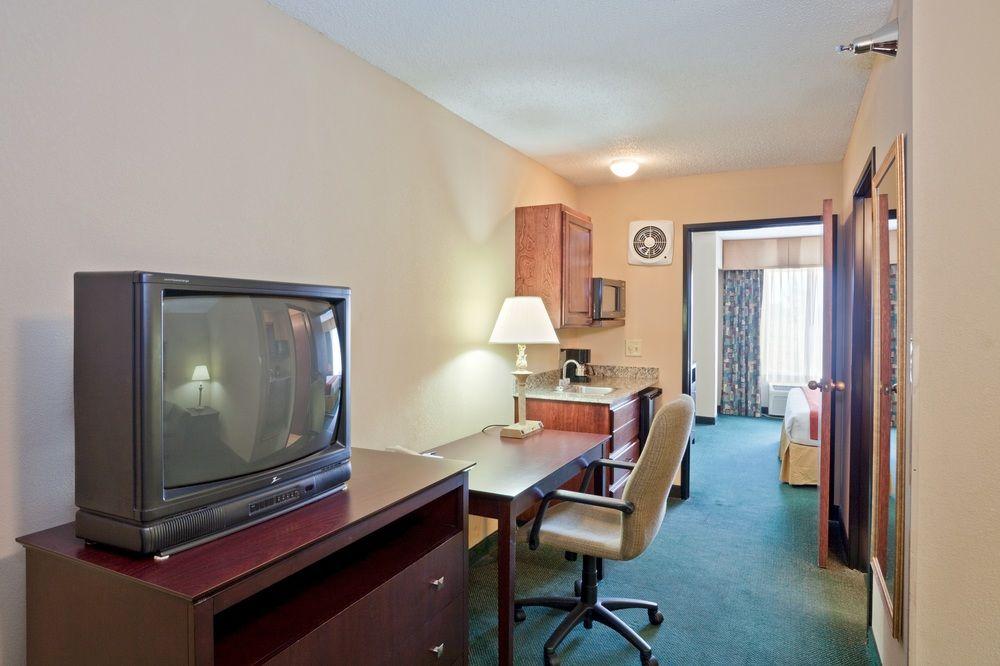 Best Western Plus Liberal Hotel & Suites Exterior foto