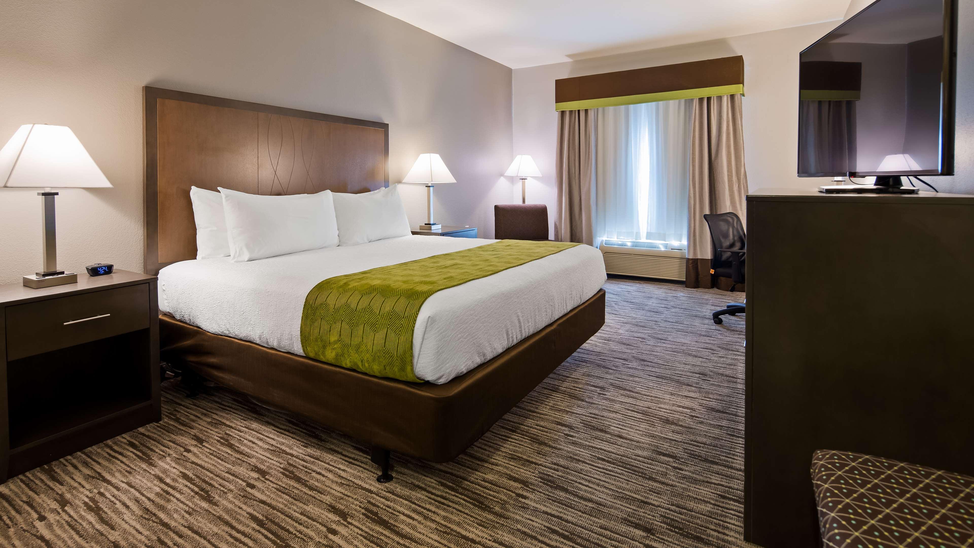 Best Western Plus Liberal Hotel & Suites Exterior foto