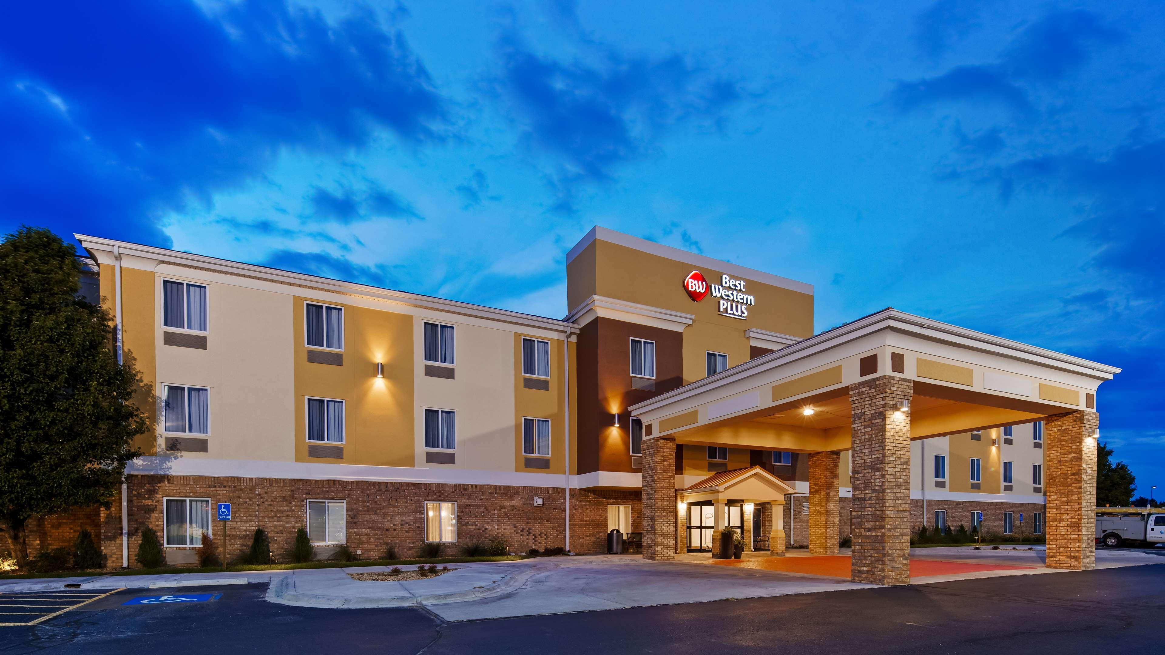 Best Western Plus Liberal Hotel & Suites Exterior foto